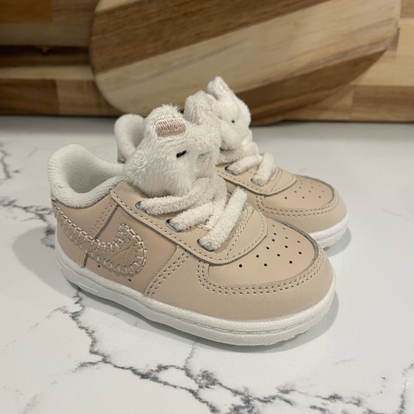 Baby Nike Dunk Brand New Size 4C - Picture 1 of 3